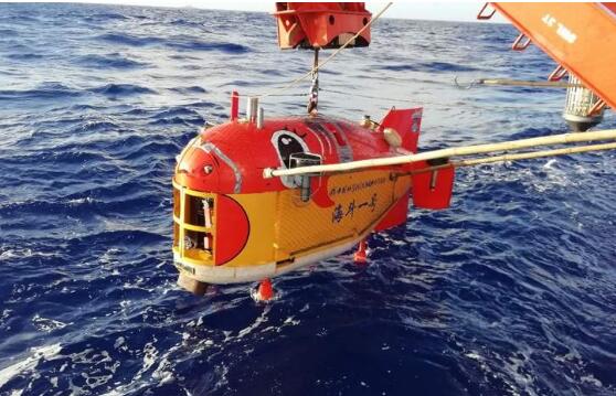 10907米!“海斗一号”全海深潜水器成功完成万米海试