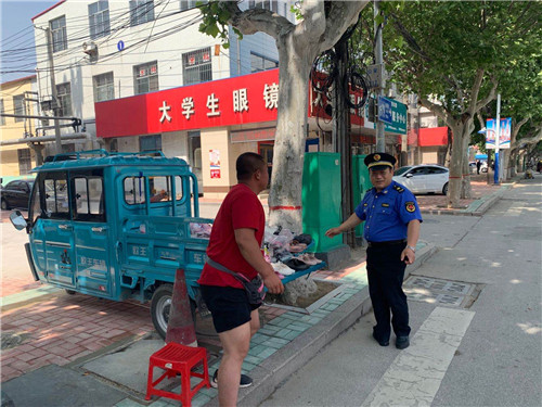 青岛莱西市水集执法中队副中队长迟波：穿着这身制服，就要对得起肩上的责任