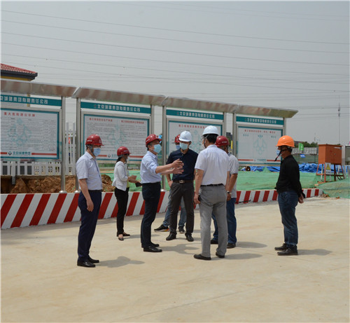 青岛桥头堡国际商务区：防控风险排隐患 安全生产有保障