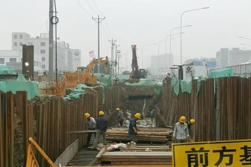 北京东路提升改造工程建设正酣