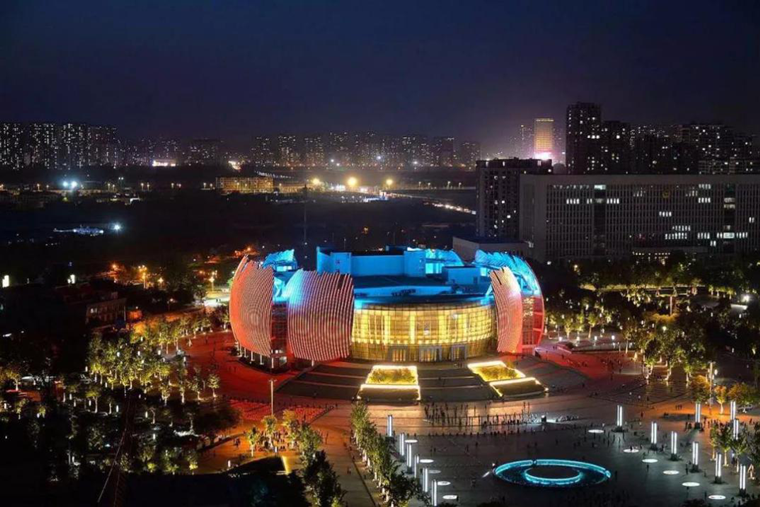 大剧院正在翻新 预计六月底完工