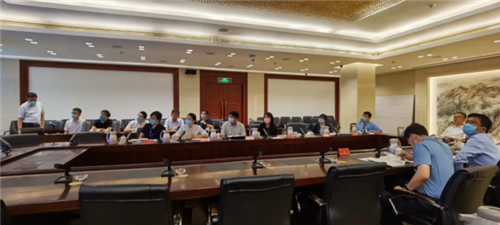 “领先半个身位”还不够，青岛必须奋力奔跑，将优势转化为胜势