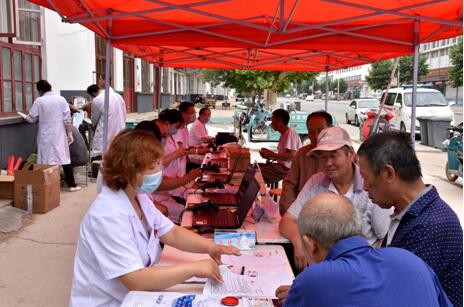 山东诸城石桥子镇：家庭医生签约进社区