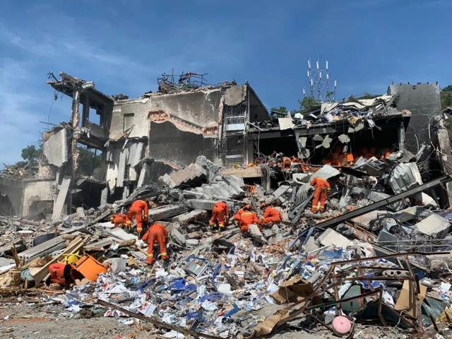 起底浙江槽罐车爆炸事故涉事企业：曾收到53张罚单