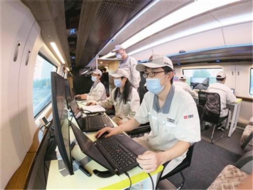 时速600公里，青岛造“高速磁浮”成功试跑