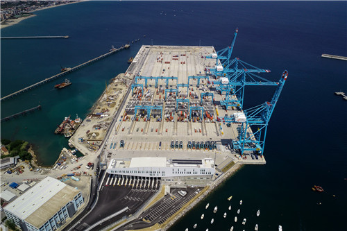 奏响开放强音，引领产业振兴 青岛西海岸新区劈波斩浪向海图强