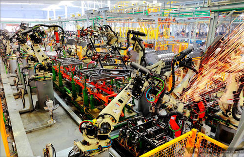 广西稳企业生产畅通经济循环