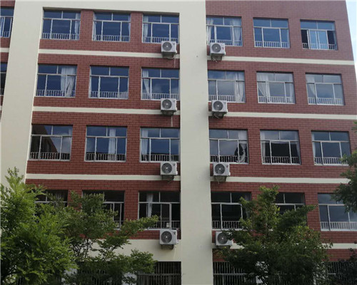 启动“空中课堂”加强师资力量   青岛西海岸新区力推高中教育高质量发展