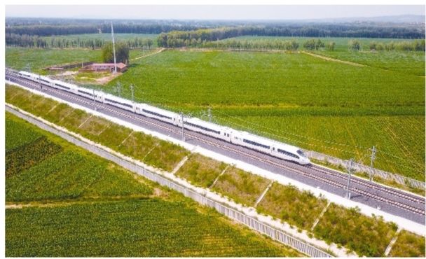 赤喀高铁开通运营 赤峰正式接入全国高铁网