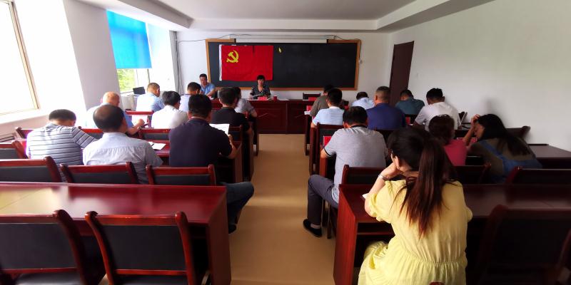 山亭区人社局召开居民养老保险个人帐户信息核对工作推进会议