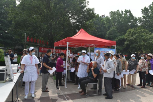 “亮康行动·慈善临沂”义诊活动走进兰山街道后园社区