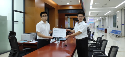 临沂：企业办证“立等可取” 至少能提前20天开工