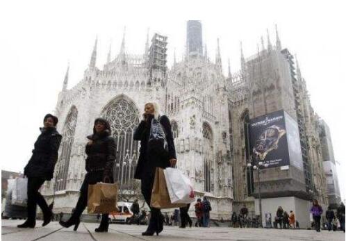 俄罗斯经济复苏仍需添柴加火