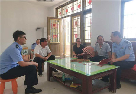 北庄镇“一村一警”携手“网格员”共筑“安全网”