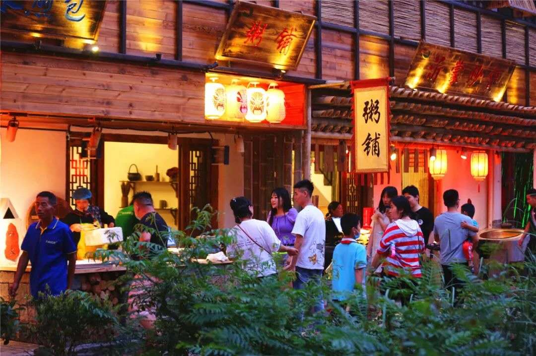 练“内功”品质再提升，竹泉村十载春华成秋实