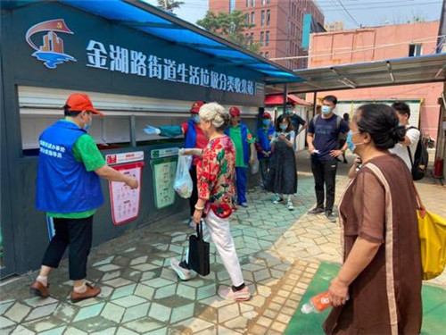 “分类指导员+基层社区+执法保障” 青岛结对共建开创垃圾分类工作新路径