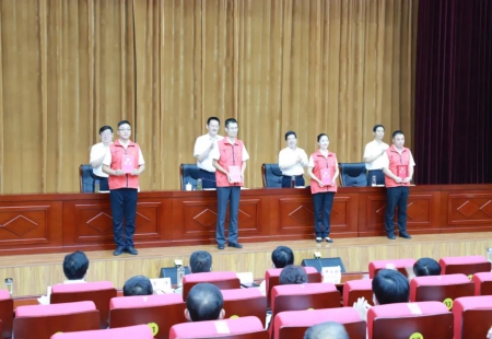 2020年全市创建全国文明城市攻坚动员大会要求—— 全面打好创建全国文明城市攻坚战