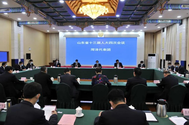 李干杰参加菏泽代表团建团会议