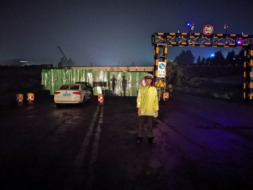 暴雨来袭！临沂交警启动恶劣天气应急预案