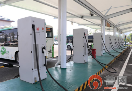 打造全市智慧充电：国网菏泽供电公司39座电动汽车充电站投入运营