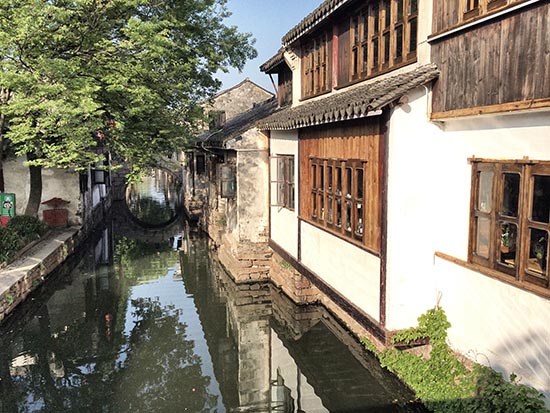 避暑度假需求旺盛博展馆“难订”