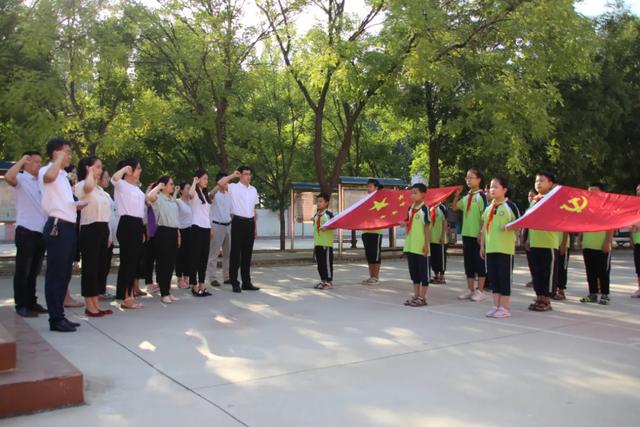 庆祝教师节 | 重师德讲奉献 葆廉洁尽责任