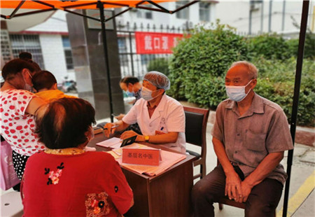 山亭区“服务百姓健康行动” 大型义诊周活动在冯卯中心卫生院举行