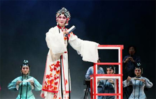 线下演出+线上直播：剧场亮灯，安徽有戏