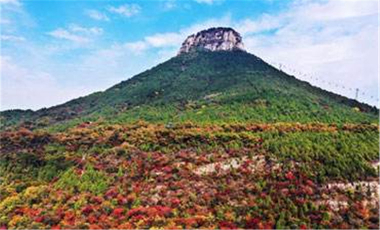 《抱犊风云》剧组举行编导演职人员见面会