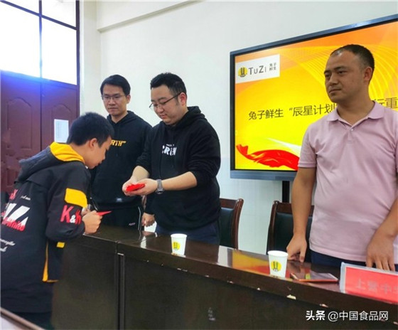 20201013171254232.jpg 微信图片_20201013170903.jpg