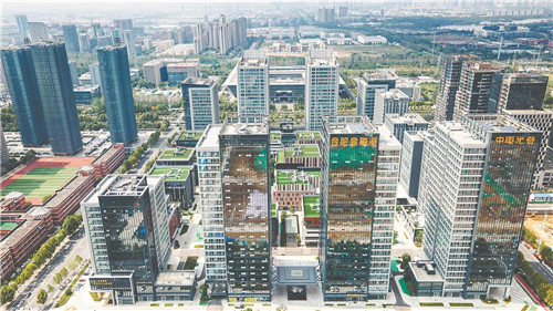 打造金融后台服务新高地