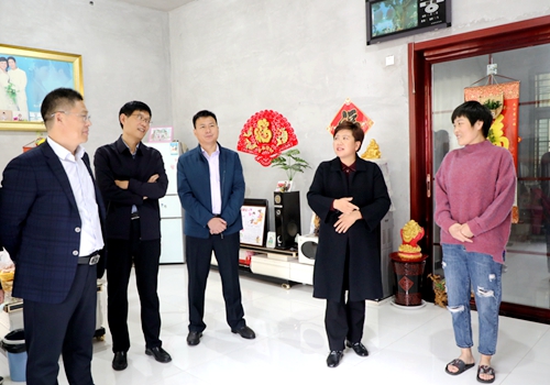 郝玉芳到郯城街道调研“家风家训”工作