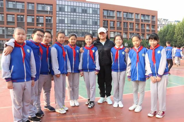 “博士进校园”之王萍博士——德智体美劳 助力全面发展