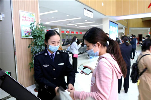 安徽公安推出身份证“网上办、零跑腿”、临时证“全省通办、全程网办”等创新服务