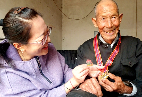 志愿军“老战士”闫一兴：两枚纪念章一世未了情