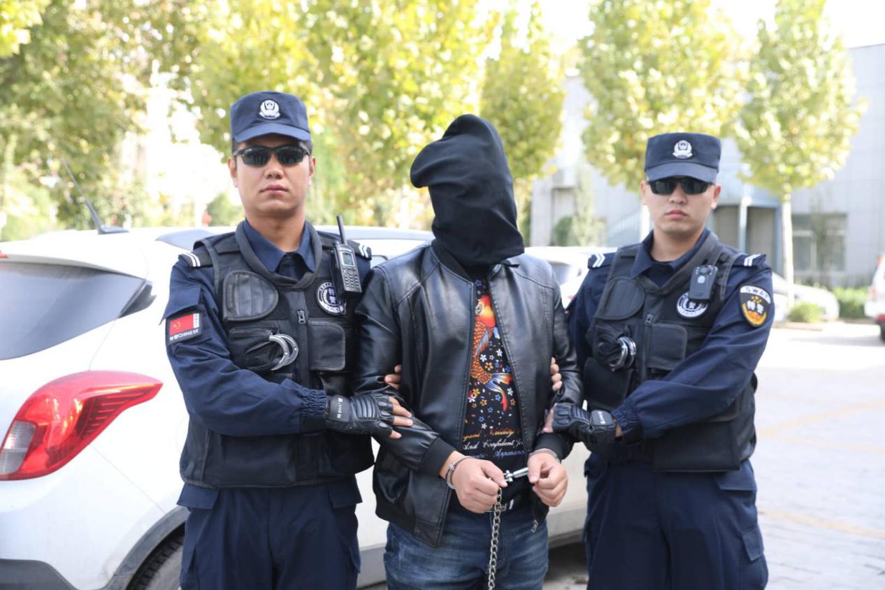 “嫌贵，就别焗了”~武城公安追凶15年，命案凶手终落网