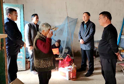 郯城县杨集镇：九九重阳节  浓浓敬老情