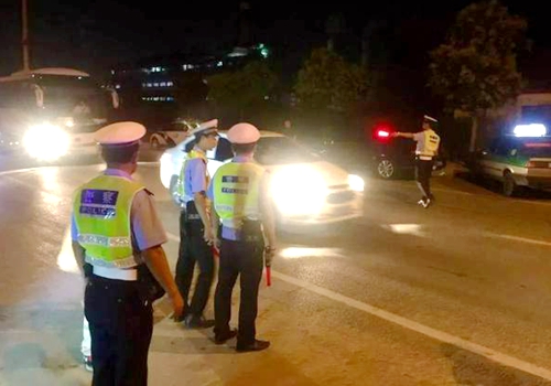 郯城：事故发生肇事车逃逸 急救伤者救助基金伸援手