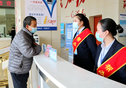 郯城县行政审批服务局用审批“减法”为服务“加码”