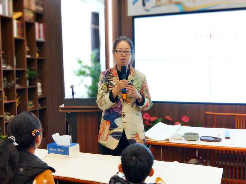 播下艺术的种子 民生“诗书画印”公益讲堂走进临沂