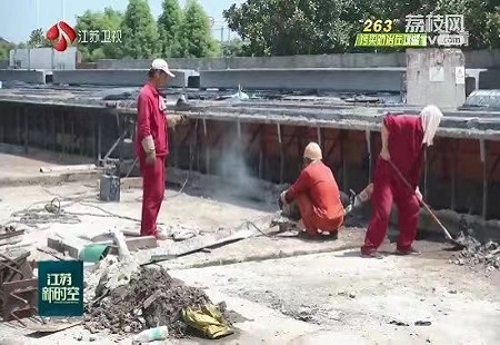 镇江南通扬尘管控不到位 大气污染防治存漏洞