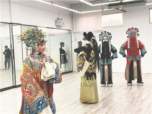 探寻包公足迹 弘扬包公文化