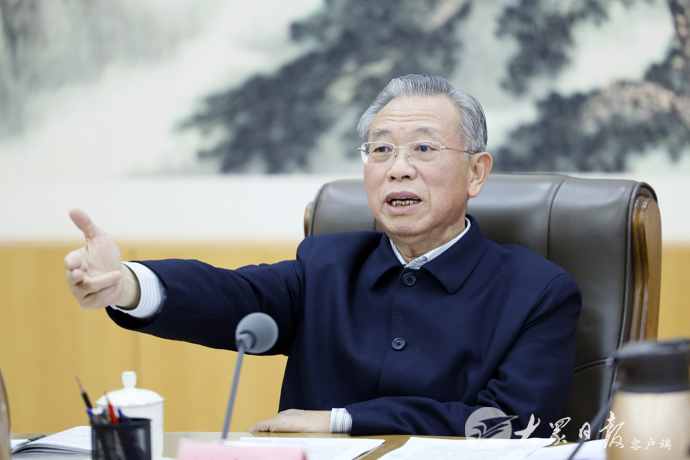 省委意识形态和宣传思想工作领导小组召开会议