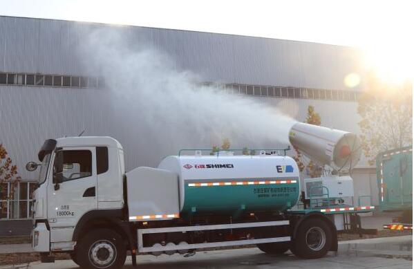 石煤机公司纯电动环卫装备彰显低碳“本色”