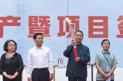 河南宝丰：“龙头带动”汝瓷业再现辉煌