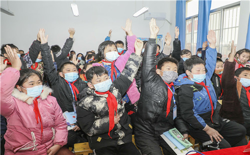 山东滕州：法制星期三  普法进校园