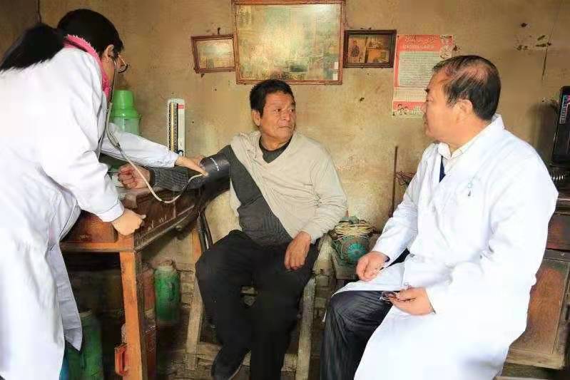 打造健康扶贫的