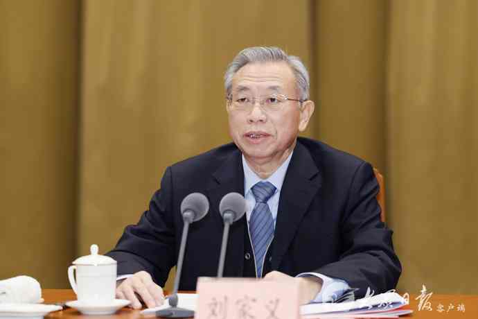 山东举行双拥模范城（县）命名暨双拥模范单位和个人表彰大会