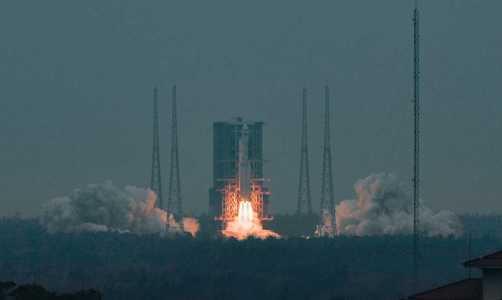 长征八号运载火箭首次飞行试验取得圆满成功