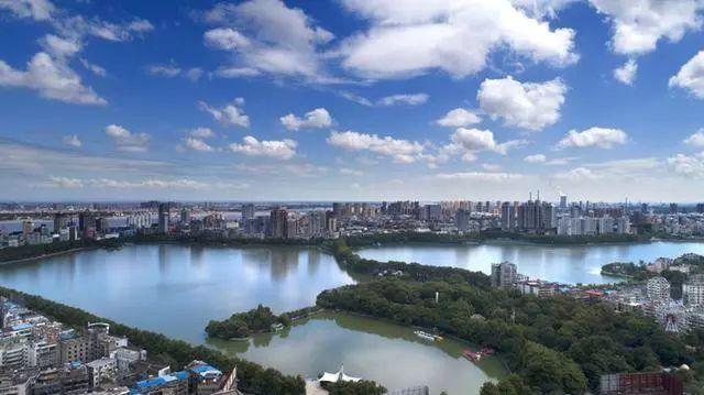 青海出台国际生态旅游目的地建设条例